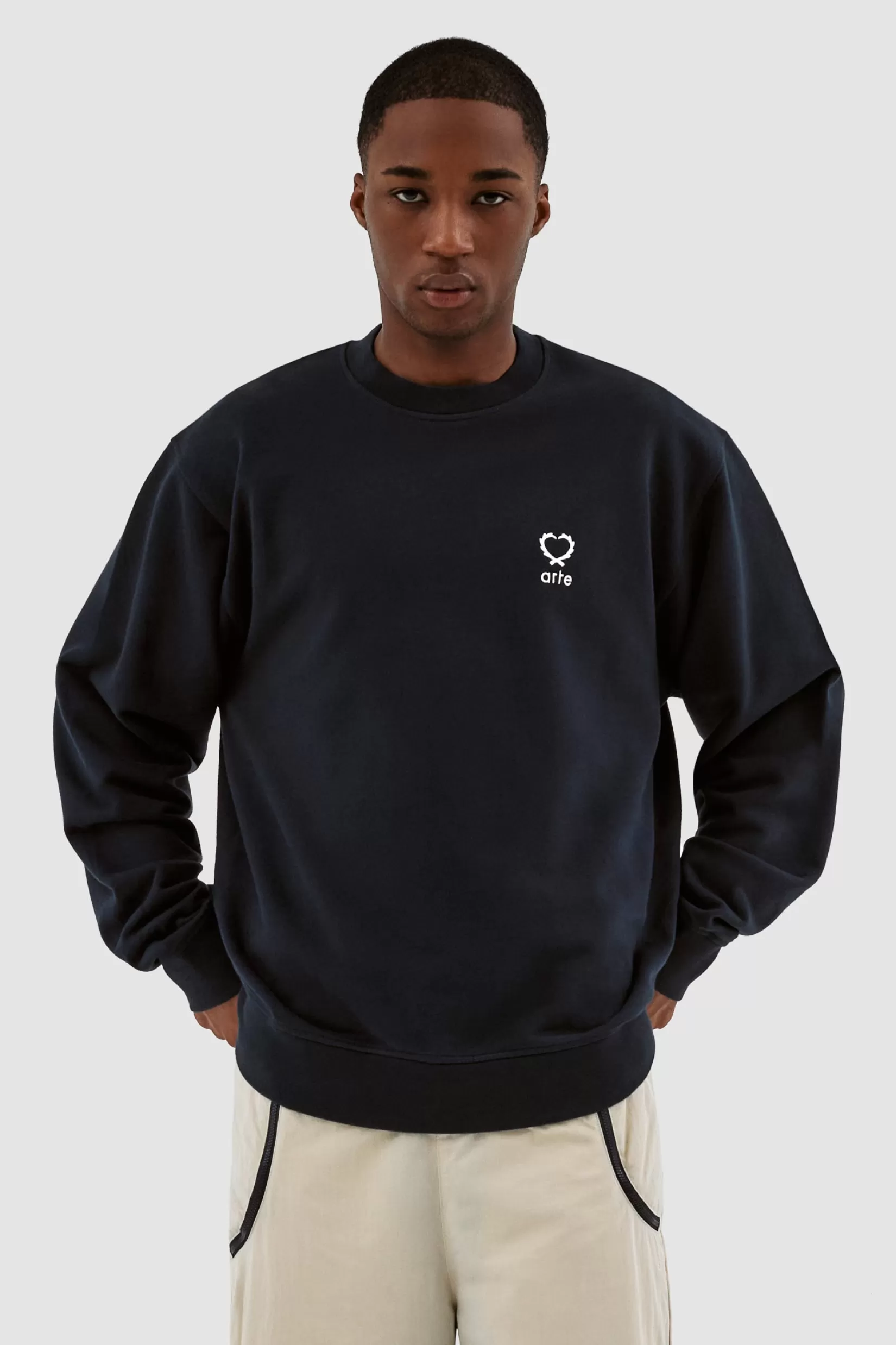 Discount Carlos Small Heart Crewneck Sweaters